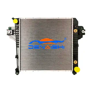 Radiador para Dodge Liberty Limited V6 3.7L 02-06 en
